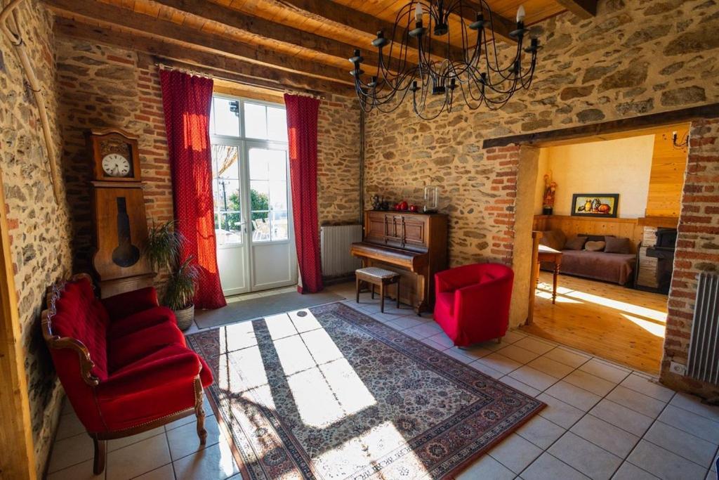 Chambres Et Tables D' Hotes Manglieu Εξωτερικό φωτογραφία